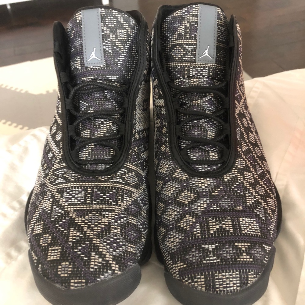 **SOLD** Nike Jordans